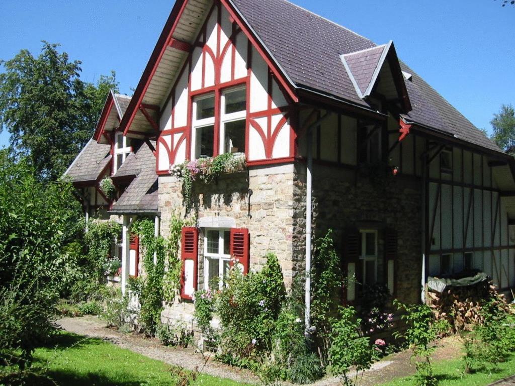 B&B La Cabane Du Bois Dormant สปา ภายนอก รูปภาพ